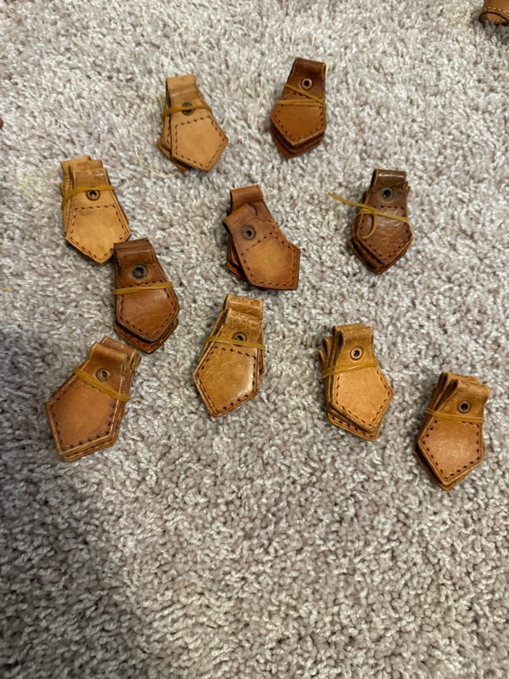 - Louis Vuitton tabs for speedy, Vivian